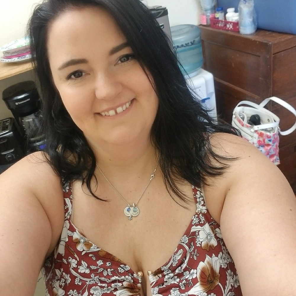 Meet your Posher, Amber